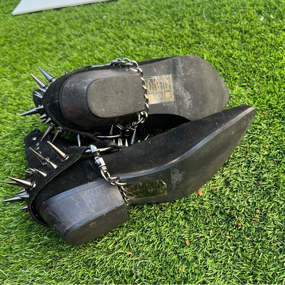YRU- Black Cowboy Laso Spiked Booties Size 7 - Picture 6 of 9